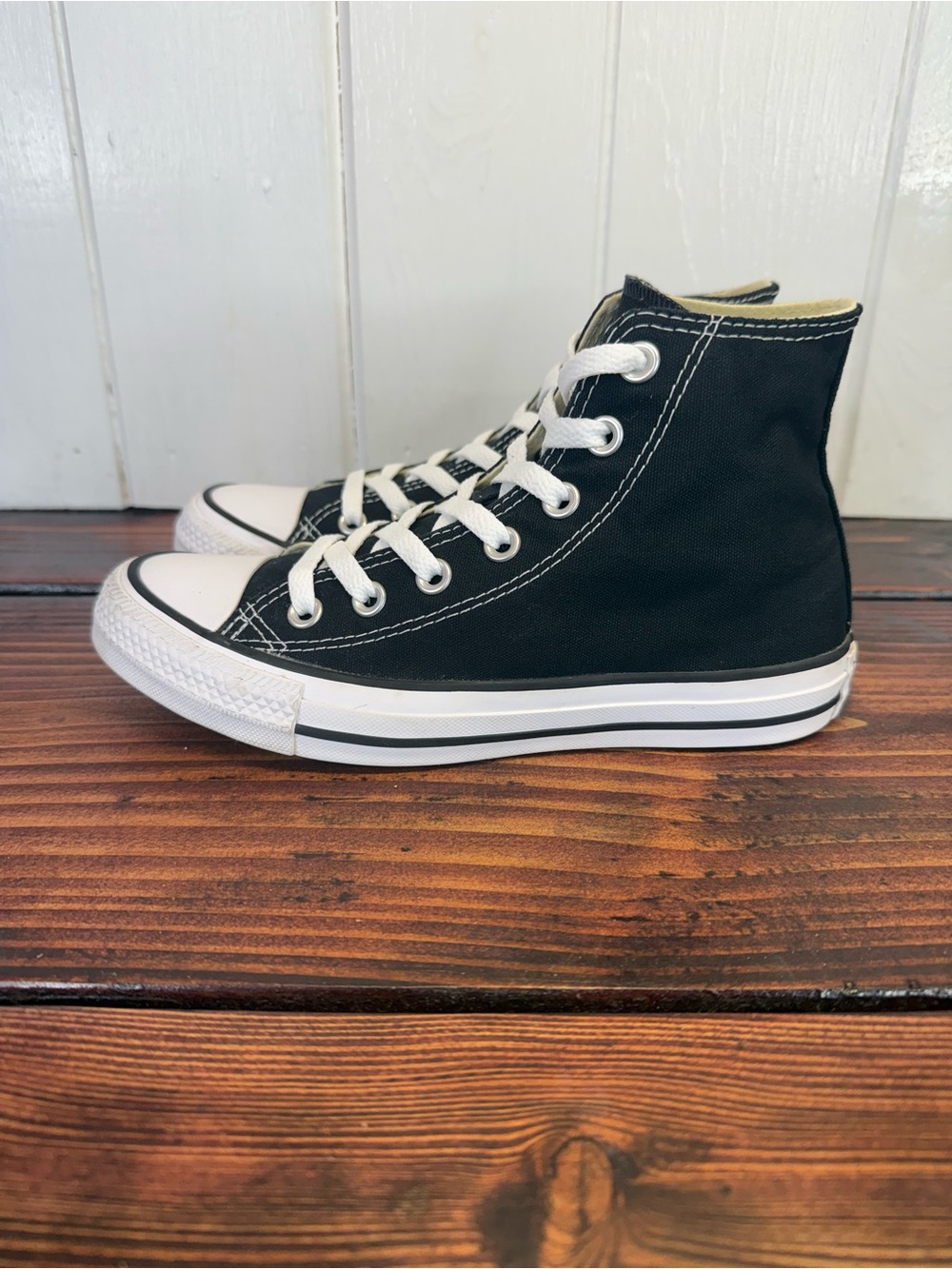 Converse Chuck Taylor All Star High Top Black Sneakers Women’s 6.5 Men’s